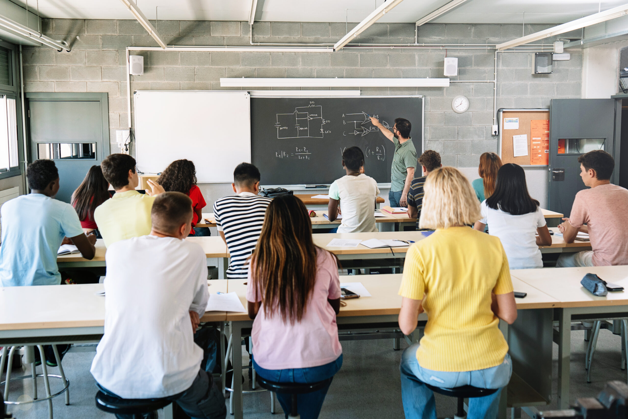 Sostegno psicologico a scuola: un atteso servizio di considerevole rilevanza sociale