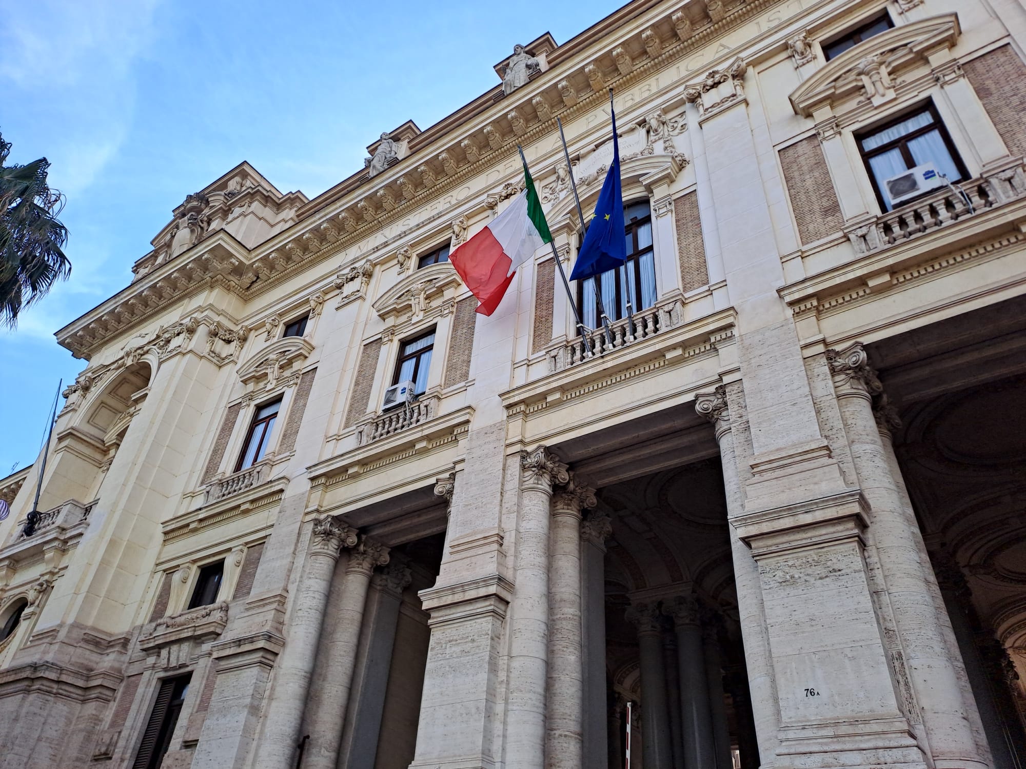 Piattaforma valutazione DS 2025/26: dati PTOF non rilevati, l’ANP chiede intervento
