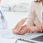 Optimized-supportive-doctor-H37RV6Q-min