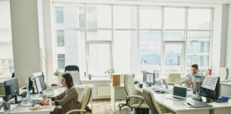 Le scuole necessitano di organici ATA più consistenti: sia questo un obiettivo della futura legge di bilancio