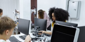 Esame di Stato 2024/2025: i PCTO sono attività propedeutica